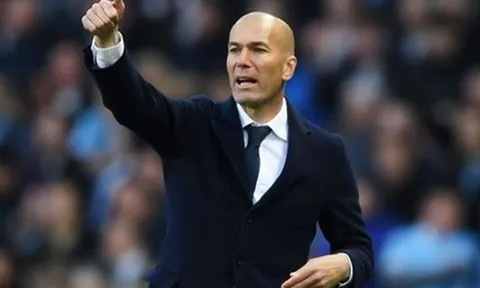 Zidane cân bằng kỷ lục của Ancelotti