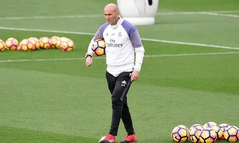 Zidane lập thêm một kỷ lục cùng Real Madrid