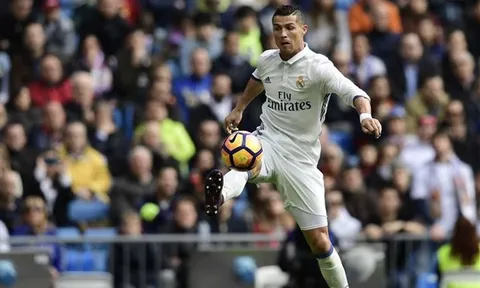 Zidane muốn thử nghiệm Ronaldo đá như số 9 trước Atletico