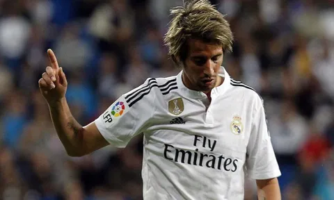 Zidane sẵn sàng đánh bạc với Coentrao