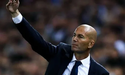Zidane thổ lộ: 'Đằng nào tôi cũng bị sa thải'