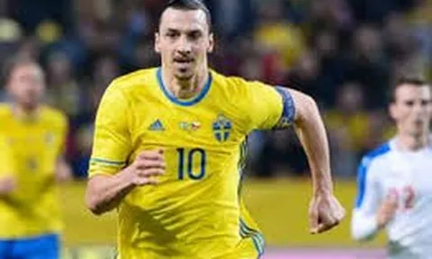 Zlatan Ibrahimovic tả xung hữu đột vs Ireland