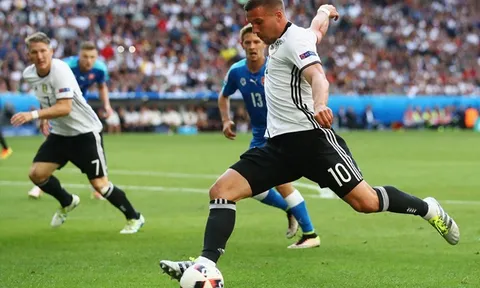 Podolski gọi thể thức EURO 2016 là ngu xuẩn