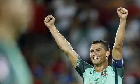 6 cuộc chạm trán nảy lửa ở chung kết EURO 2016