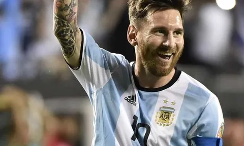 "Messi không khác gì quái vật"