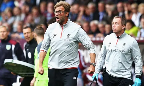 Klopp gào thét trong vô vọng trong ngày Liverpool thảm bại trước Burnley