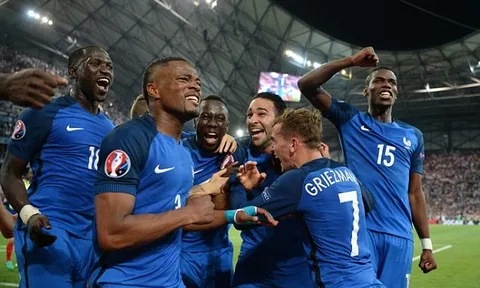 Didier Deschamps là vua Midas mới của bóng đá Pháp