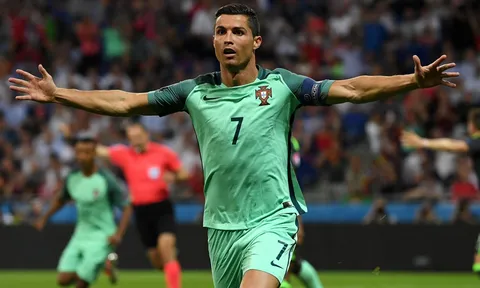 Cristiano Ronaldo: Bây giờ hoặc không bao giờ