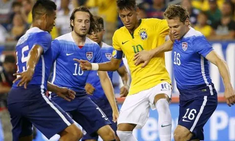 Luật lạ Copa America 2015: Lăng mạ trọng tài bị phạt 11m