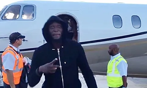 Lukaku thất vọng vì Everton không trả tiền máy bay