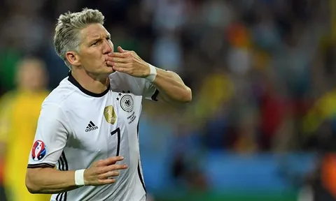 Schweinsteiger viết tâm thư gửi người hâm mộ trước trận chia tay