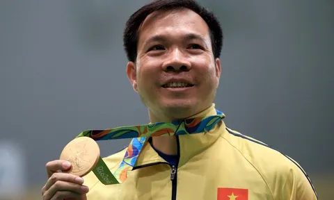 Hoàng Xuân Vinh đam mê vẽ tranh, thích nhạc trữ tình