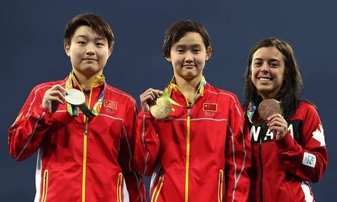 Cô gái 15 tuổi trở thành VĐV trẻ nhất giành HCV Olympic 2016