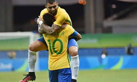 "Neymar mới" chê M.U, tỏ tình với Barca