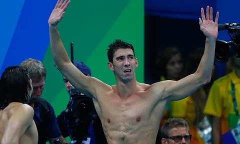 Những khoảnh khắc xúc động của Michael Phelps ở Olympic 2016