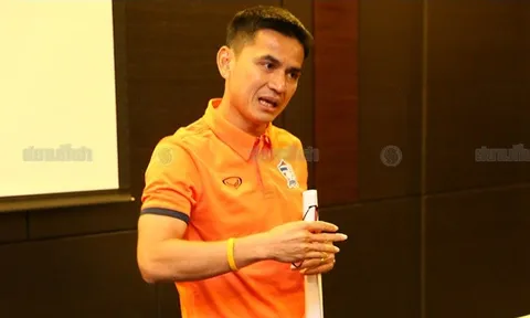 HLV Kiatisak cảnh báo Ả-rập Saudi: “Đá Lào, cẩn thận hết đạn”
