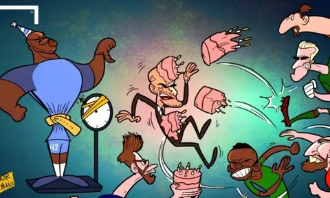 Hí họa Guardiola bị cầu thủ ném bánh vào mặt
