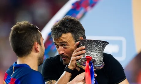 HLV Barca: Muốn vô địch La Liga năm thứ 3 liên tiếp, tranh thủ nói kháy Real