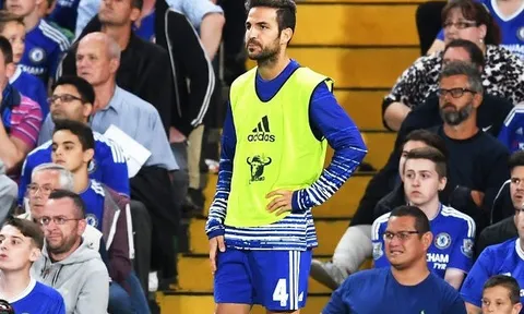 Fabregas bị Conte đẩy khỏi Chelsea