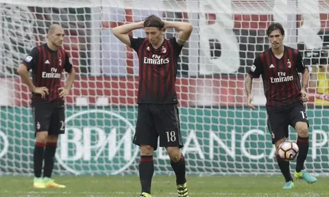 CĐV Milan “khóc ròng” vì Montolivo
