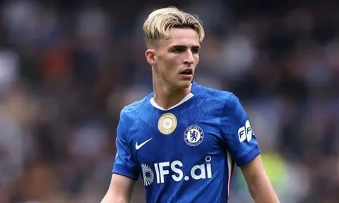 Chấn thương nhập viện, Jesse Derry vẫn tự hào được ra mắt Chelsea