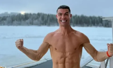 Hé lộ thực đơn không gia vị của Ronaldo ở tuổi 41