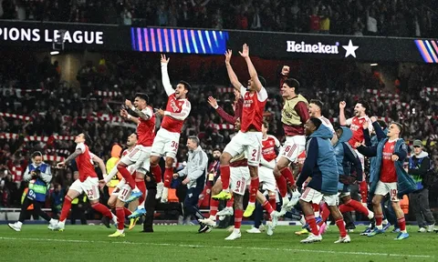 Arsenal chốt kịch bản rước cúp bất chấp lịch lộn xộn