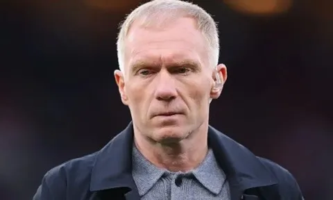 Scholes cảnh báo về năng lực thực sự của Carrick tại MU