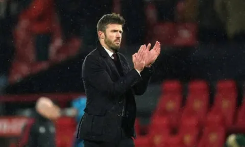 Vé Champions League chưa đổi tương lai Carrick