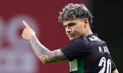 Chelsea cạnh tranh Man Utd vụ Maxi Araujo