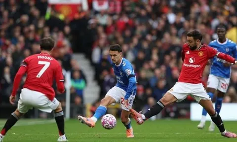 Soi trận Sunderland vs Man United: Bruno tìm kiếm cột mốc lịch sử