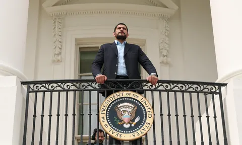 Henry Cejudo: Alex Pereira chỉ lọt top 5 vĩ đại nhất nếu hạ gục Ciryl Gane và Tom Aspinall