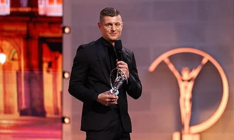 Chủ tịch Real Madrid mời Toni Kroos về dẹp loạn nội bộ