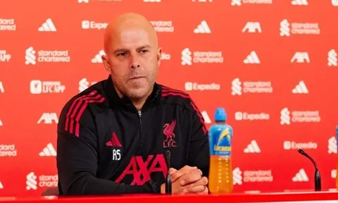 Arne Slot không lo Liverpool sa sút sau khi Salah rời đi