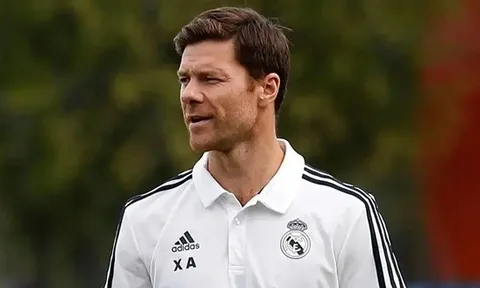 Xabi Alonso gật đầu với dự án dài hạn của Chelsea
