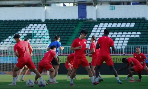 Soi trận HAGL vs PVF-CAND: Khách tìm đường sống