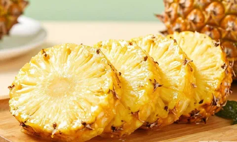 Ăn dứa rất tốt nhưng người mắc 6 bệnh này nên tránh xa