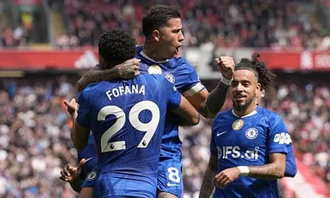 Một điểm tại Anfield cứu vãn niềm tin vụn vỡ của Chelsea