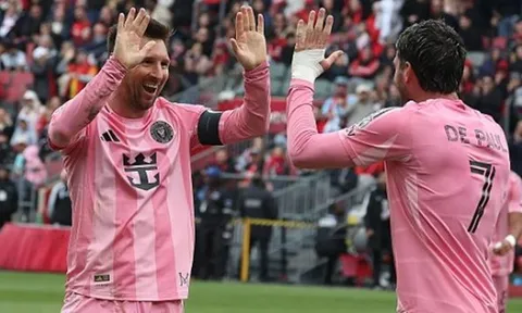 Messi và Suarez ghi bàn giúp Inter Miami hạ Toronto 4-2