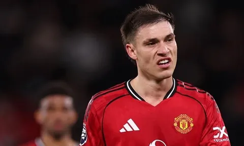 Vì sao Manuel Ugarte vắng mặt ở trận hòa Sunderland?