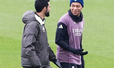 Arbeloa bảo vệ Mbappe trước bão chỉ trích tại Real Madrid