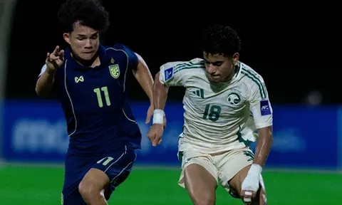 U17 Thái Lan rớt đài vì chiến lược giữ sức khó hiểu