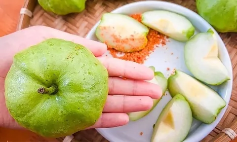 3 người này ăn ổi rất tốt cho cơ thể