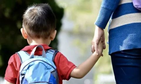 Giận chồng bỏ nhà đi, người phụ nữ Gia Lai đành để lại con thơ, 43 năm sau xảy ra chuyện chẳng ngờ