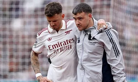 Arsenal xáo trộn đội hình vì chấn thương của Ben White