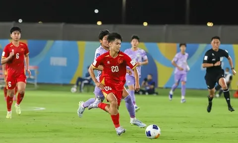CĐV châu Á xót xa vì 10 phút sụp đổ của U17 Việt Nam