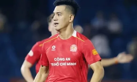 Ghi bàn sau 15 trận tịt ngòi, Tiến Linh nói lời xin lỗi