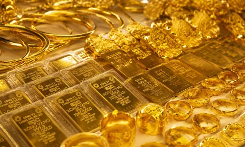 Bảng giá vàng 9999 24K 18K SJC DOJI PNJ hôm nay 11/5/2026