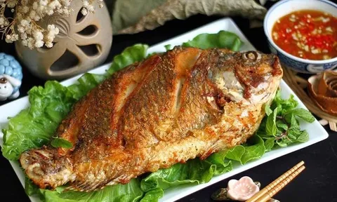 Cách rán cá giòn tan không vỡ nát