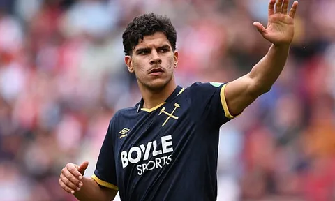 Tỏa sáng trước Arsenal, Fernandes chứng minh đủ tầm tới Man Utd